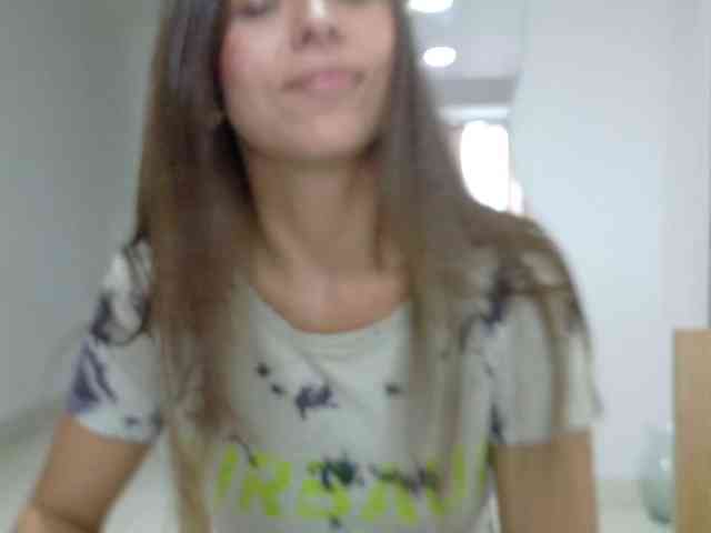 Anhika webcam