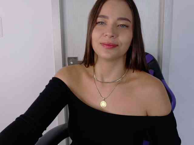 Anhika webcam