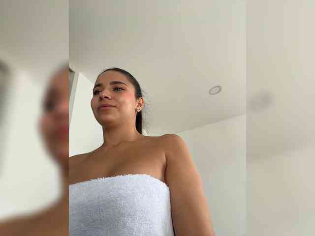 Anhika webcam