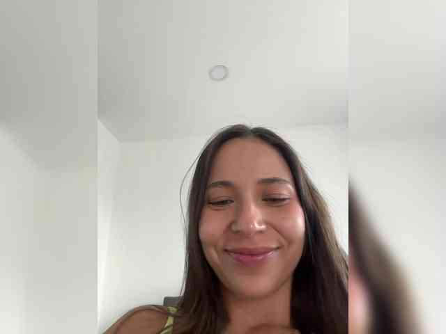 Anhika webcam