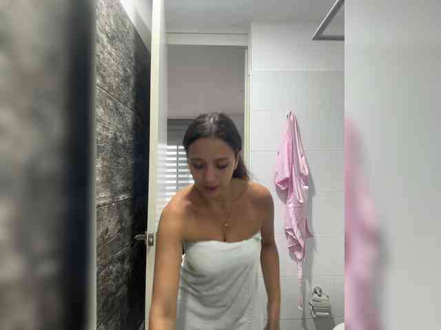 Anhika webcam