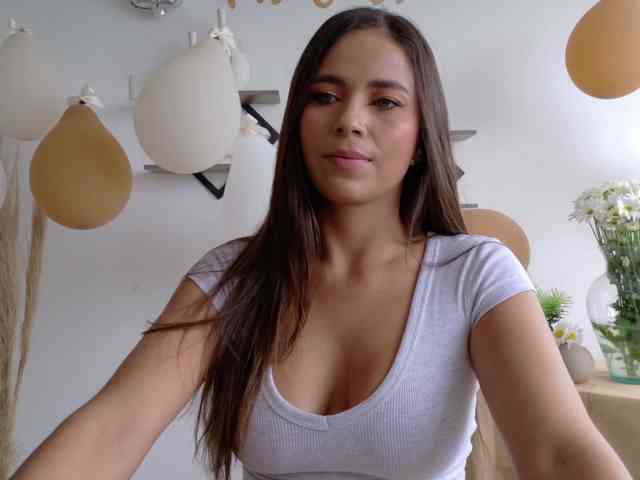 Anhika webcam