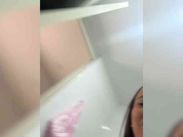 Anhika webcam