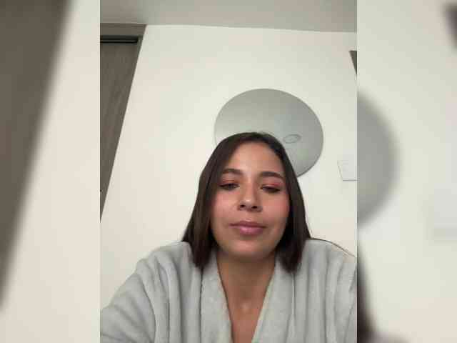 Anhika webcam