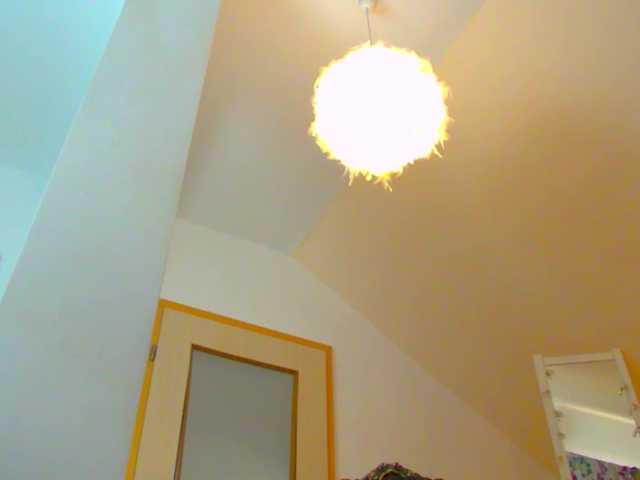 KeiraDark live cam