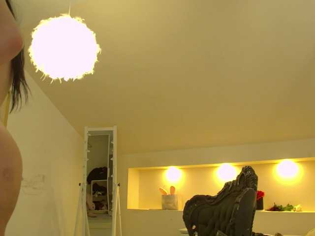 Sex chat gratuit in direct cu KeiraDark pe BongaCams