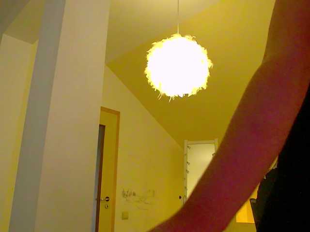 Sex chat gratuit in direct cu KeiraDark pe BongaCams
