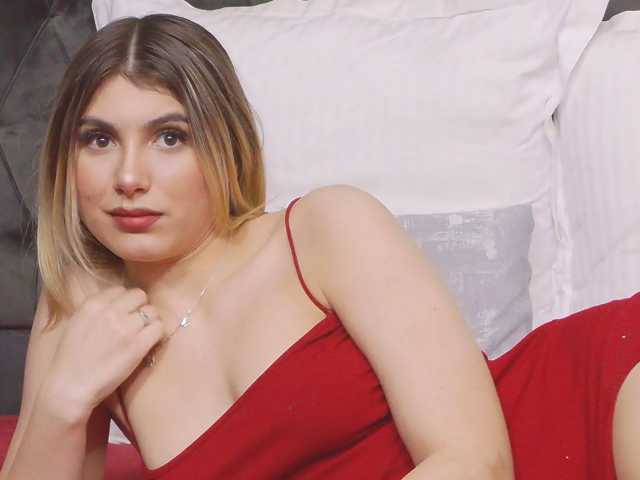 SweetAnisia live cam on BongaCams