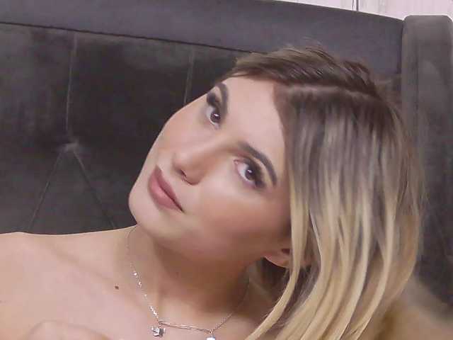 SweetAnisia live cam