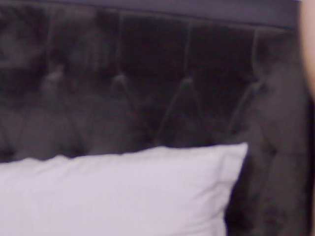 SweetAnisia live cam on BongaCams