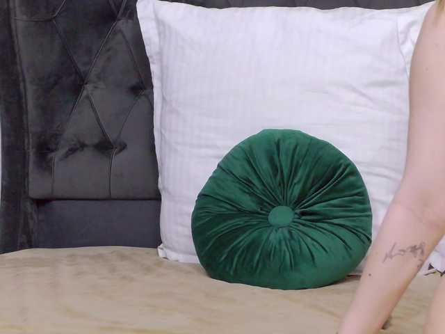 SweetAnisia live cam on BongaCams