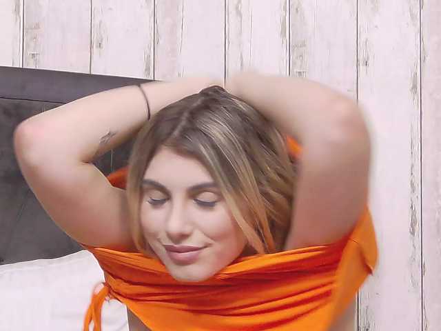 SweetAnisia live cam on BongaCams