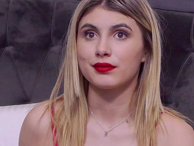SweetAnisia live cam on BongaCams