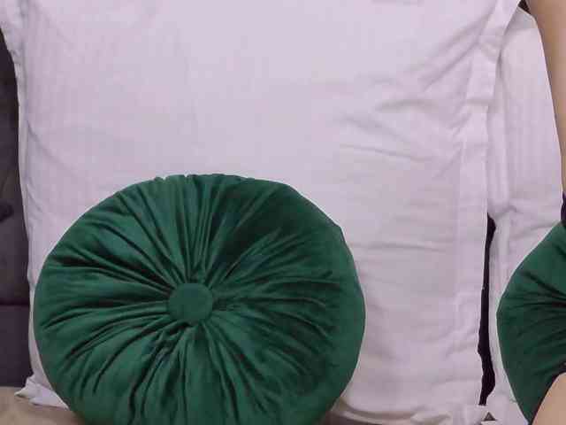 SweetAnisia webcam