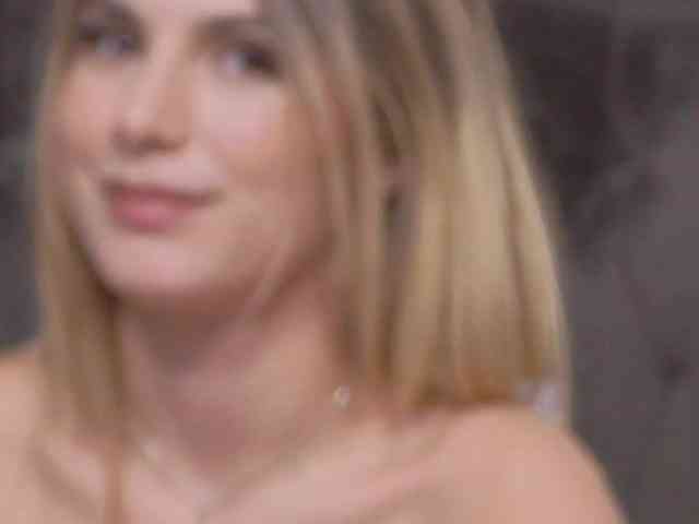 SweetAnisia webcam