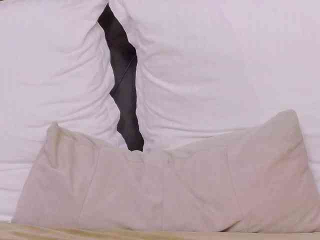 SweetAnisia webcam