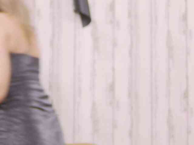SweetAnisia webcam
