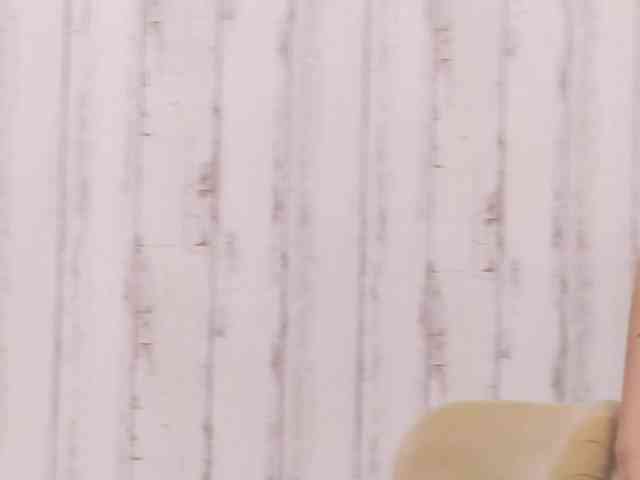 SweetAnisia webcam