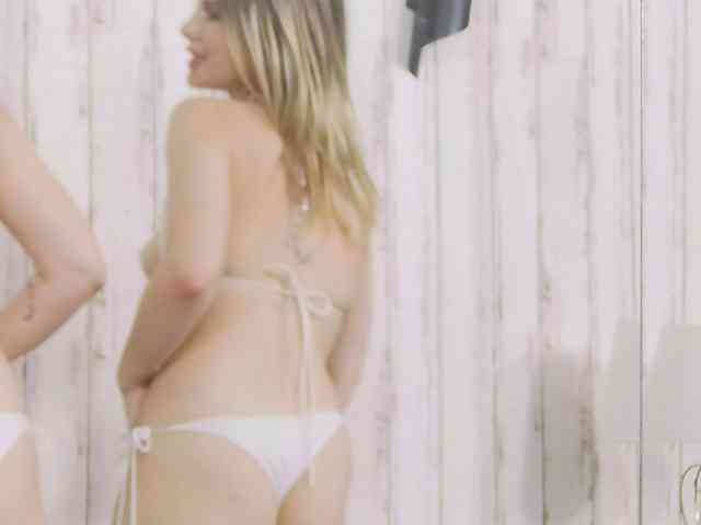 SweetAnisia webcam