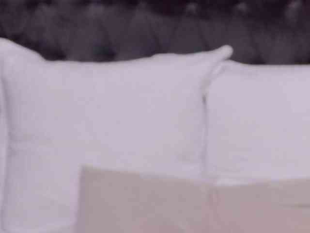 SweetAnisia webcam