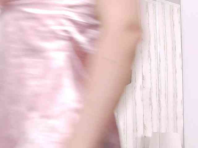 SweetAnisia webcam