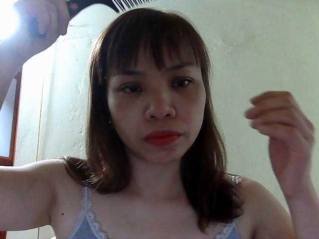 Haha872 live cam on BongaCams