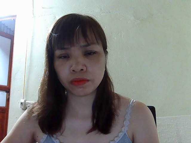 Haha872 live cam on BongaCams