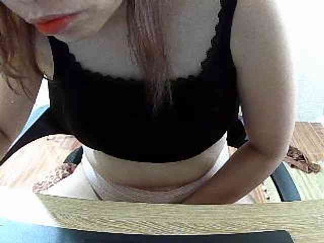 Angela87 webcam