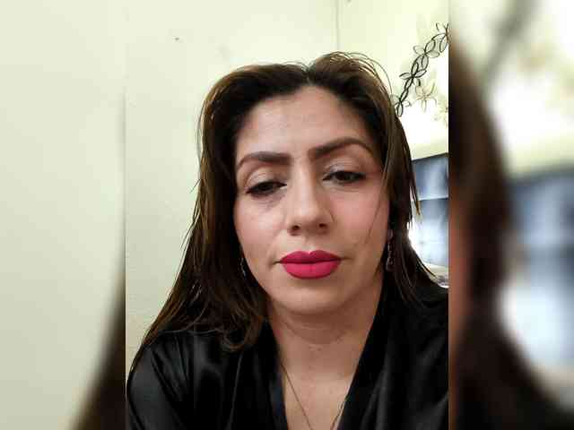 AnthonelaBella webcam