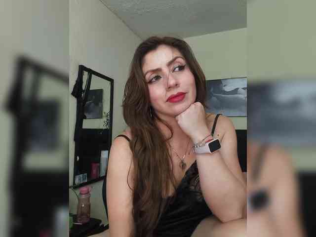 AnthonelaBella webcam