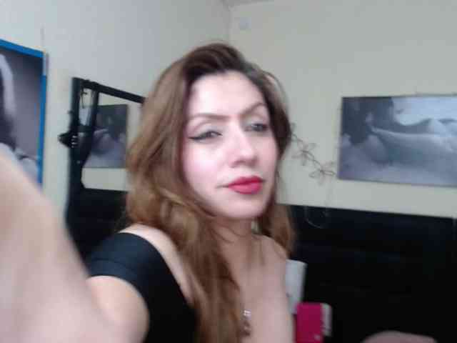 AnthonelaBella webcam