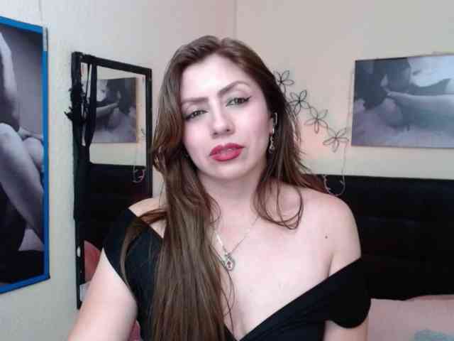 AnthonelaBella webcam