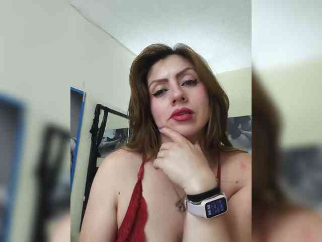 AnthonelaBella webcam