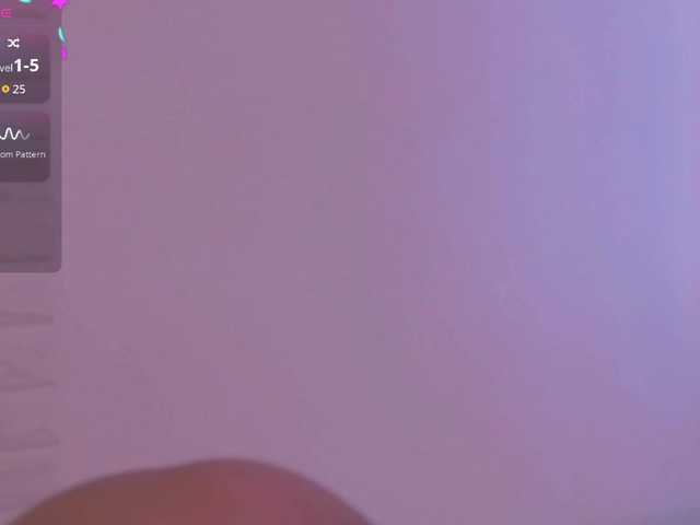 ArielBlossom live cam on BongaCams