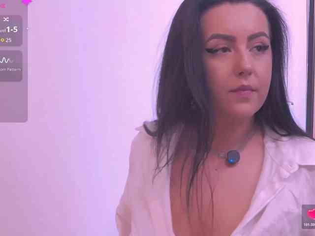 ArielBlossom webcam