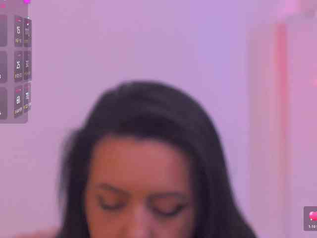 ArielBlossom webcam