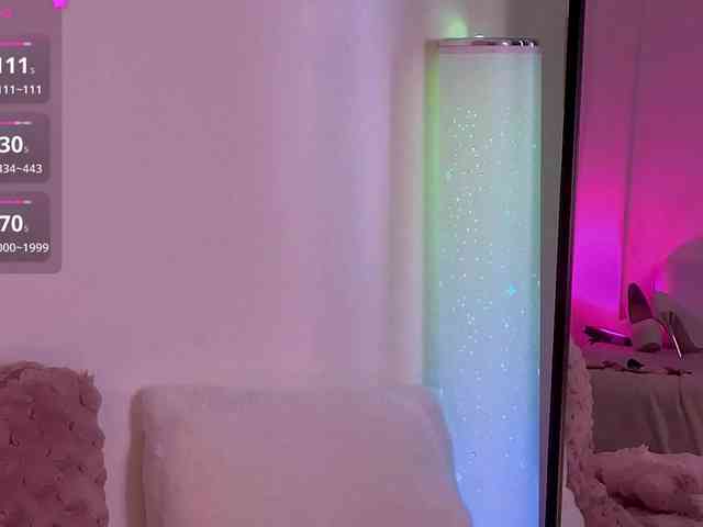 ArielBlossom webcam