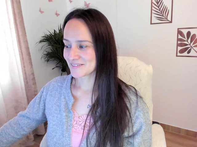 Sahaara live cam on BongaCams
