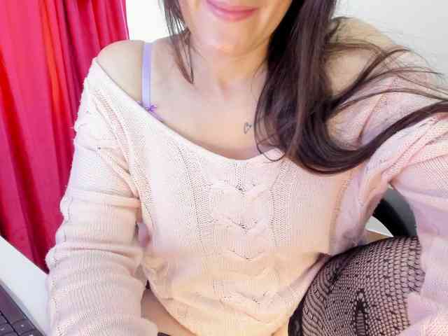 Modella: Sensual_Sahaara