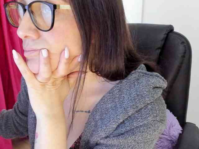 Sensual_Sahaara webcam