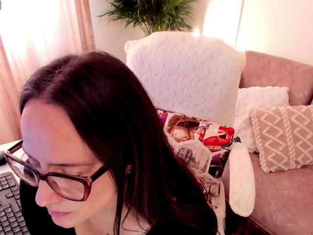 Modella: Sensual_Sahaara
