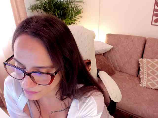 Modella: Sensual_Sahaara