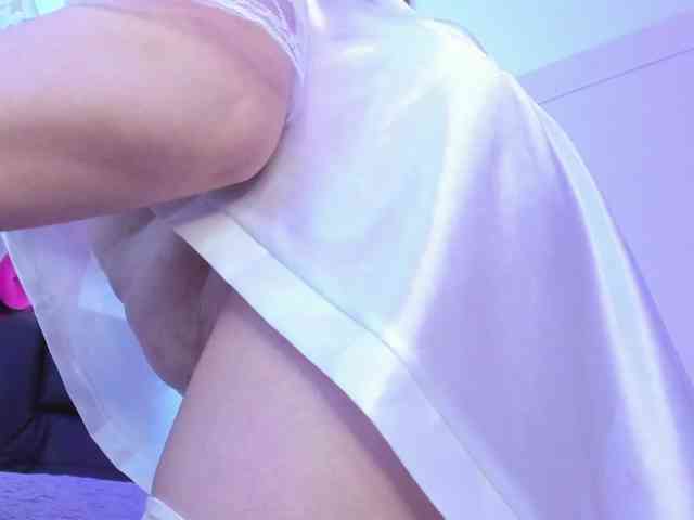 Modella: Sensual_Sahaara