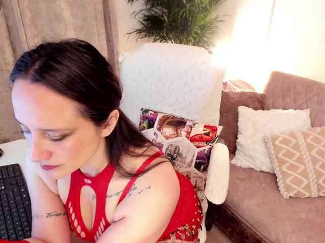 Modella: Sensual_Sahaara