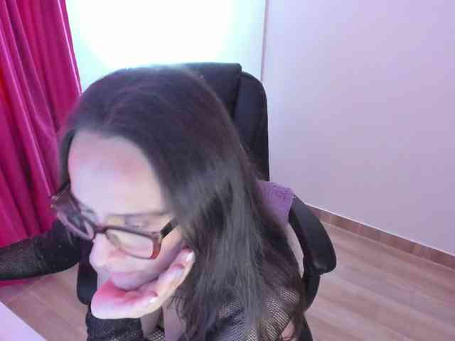 Modella: Sensual_Sahaara