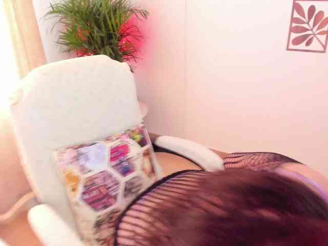 Sensual_Sahaara webcam