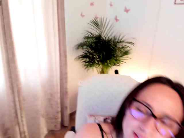 Modella: Sensual_Sahaara