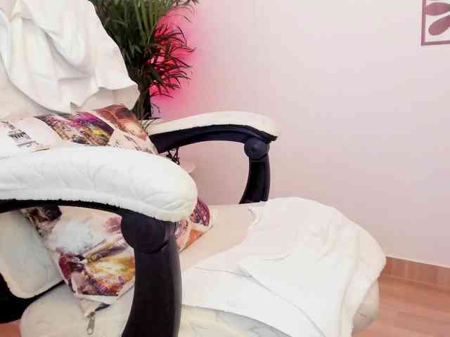 Sensual_Sahaara webcam