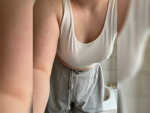 Anastasia-Relax live cam on BongaCams
