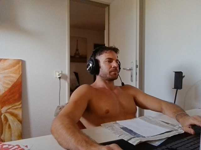 alphah-hunk